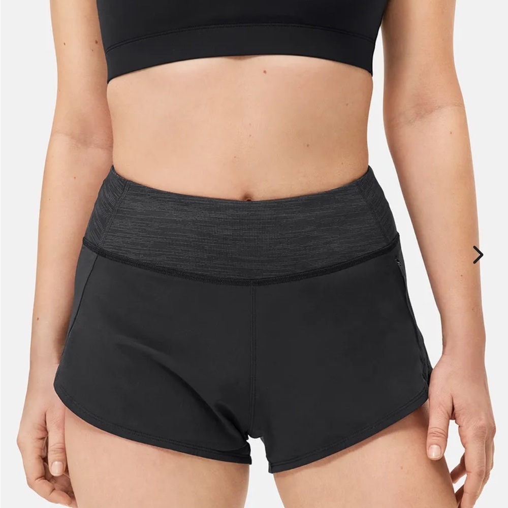 NWT Outdoor Voices The Exercise 2.5" Short